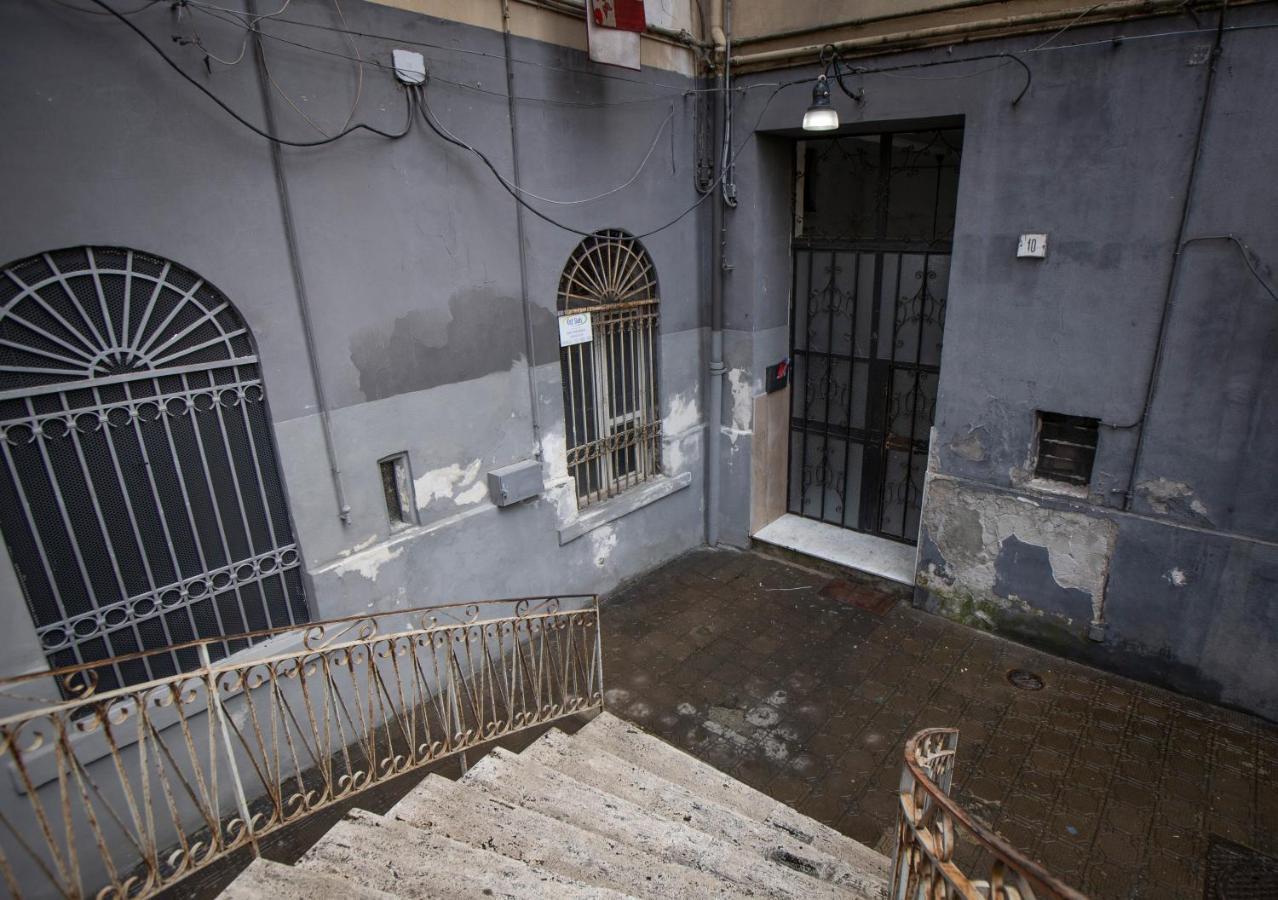 Bed and Breakfast Casa Cavaliere Neapel Exterior foto