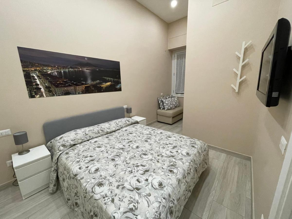 Bed and Breakfast Casa Cavaliere Neapel Exterior foto